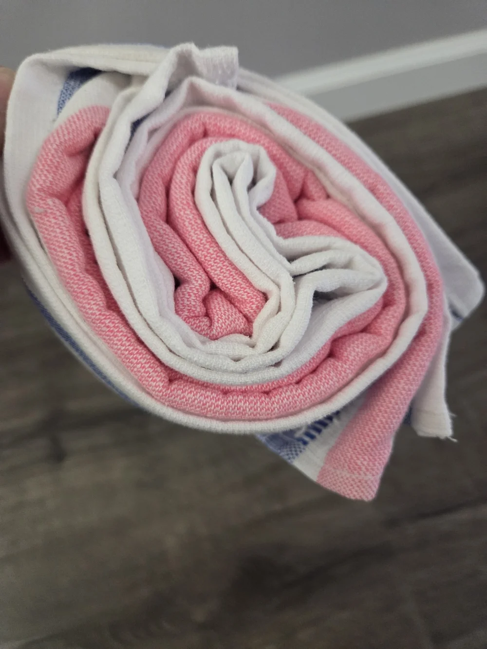 Striped 100% Ring Spun Turkish Cotton Beach Towel - NEW